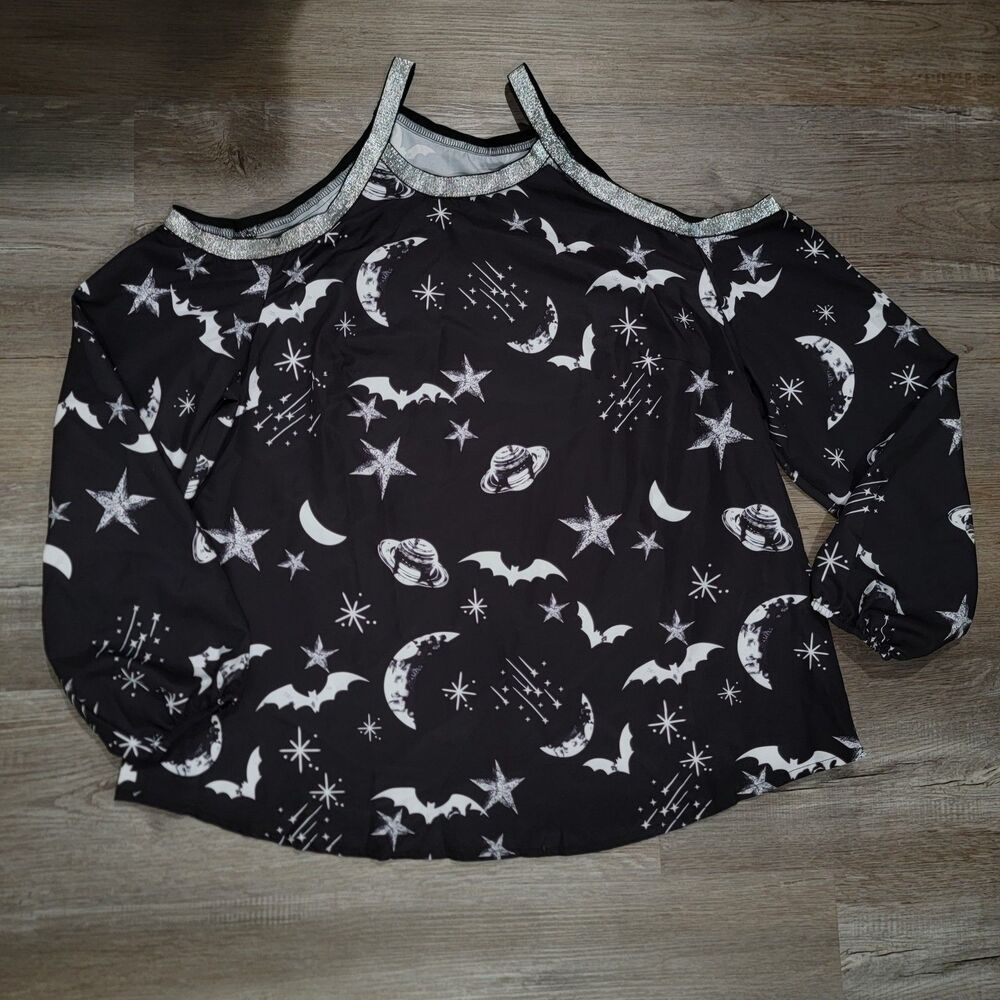 Womens Cold Shoulder Top Size XL Celestial‎ Moon And Stars Whimsigoth Goth Punk